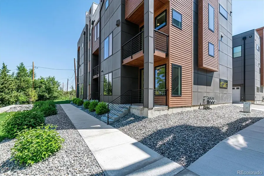 3017 W 53rd Avenue, Denver, CO 80221 - #3