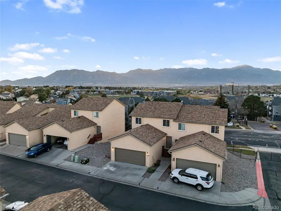 672 Cima Vista Point, Colorado Springs, CO 80916 - Image #2