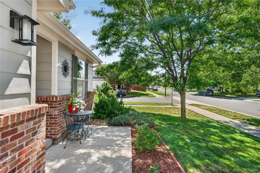 15895 Robins Drive, Denver, CO 80239 - #2