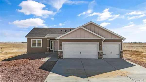 995 E Kirkwood Drive, Pueblo, CO 81007
