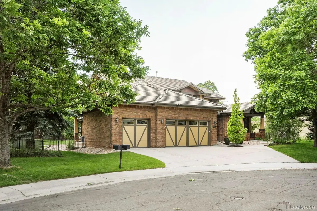 4794 W Hinsdale Court, Littleton, CO 80128 - #1