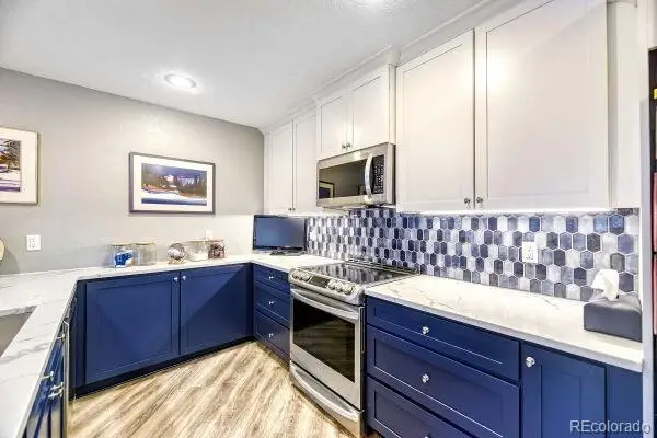 209 E Highline Circle #104, Centennial, CO 80122
