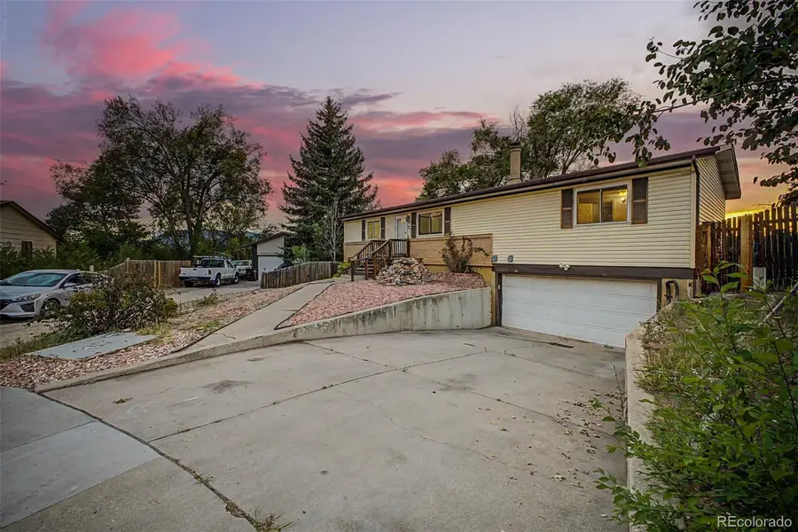 4323 Eastcrest Circle, Colorado Springs, CO 80916 - #3
