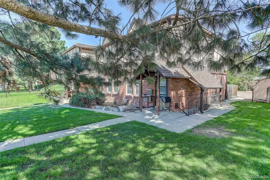 956 S Iola Street, Aurora, CO 80012 - #2