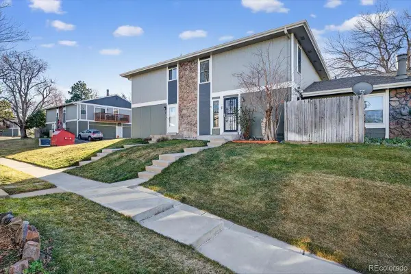 10001 E Evans #42B, Aurora, CO 80247
