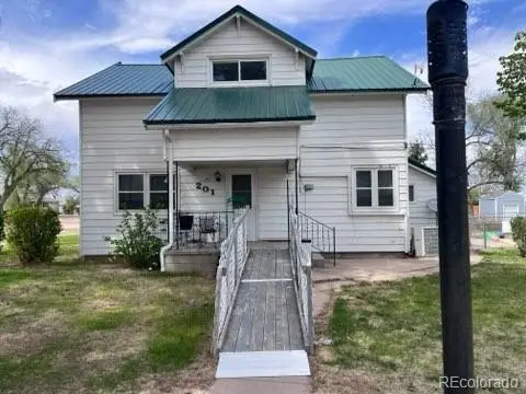 201 E 4th Avenue, Otis, CO 80743