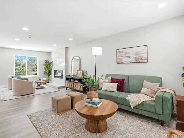 1069 S Lewiston Way, Aurora, CO 80017