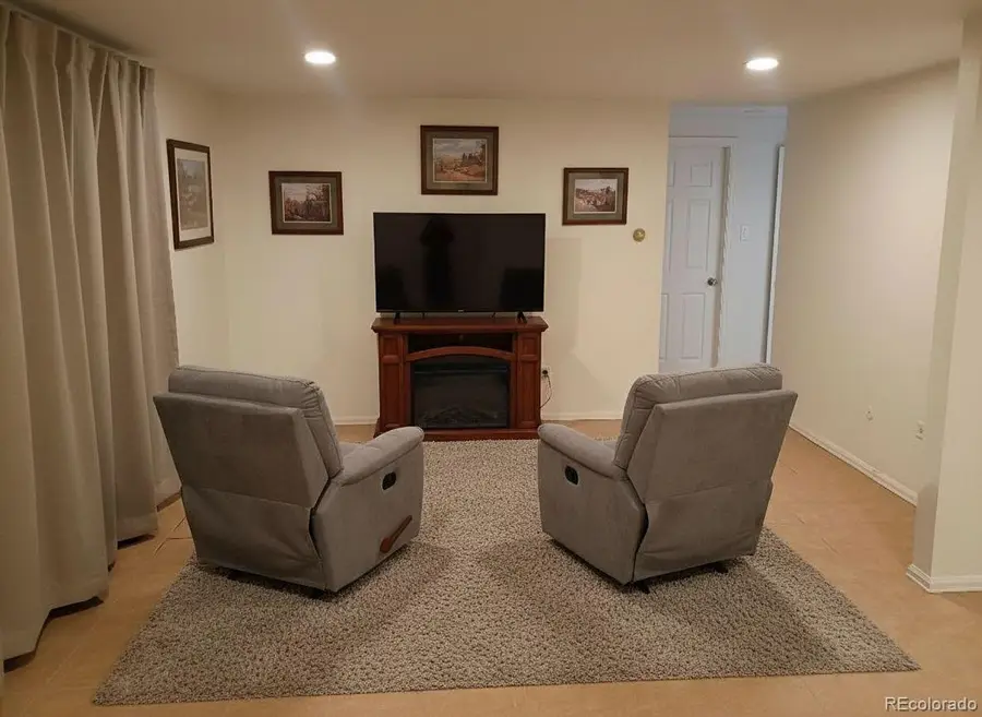 1525 S Holly Street #101, Denver, CO 80222 - Image #3