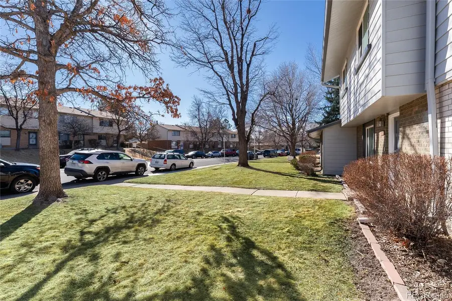 1233 S Troy Street, Aurora, CO 80012 - #2