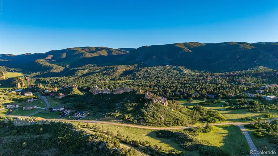 5814 Country Club Drive, Larkspur, CO 80118 - #3