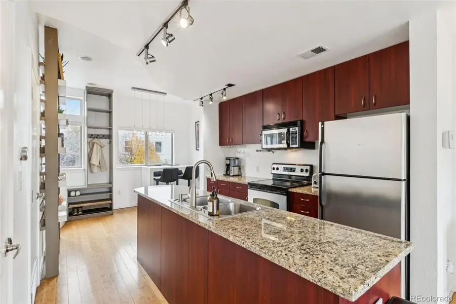 500 30th Street #6, Denver, CO 80205 - Image #3