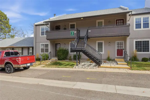 7110 S Gaylord Street #J-2, Centennial, CO 80122