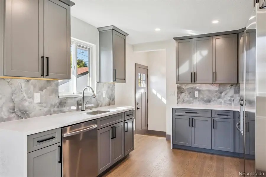 3325 Poplar Street #3325, Denver, CO 80207 - #3