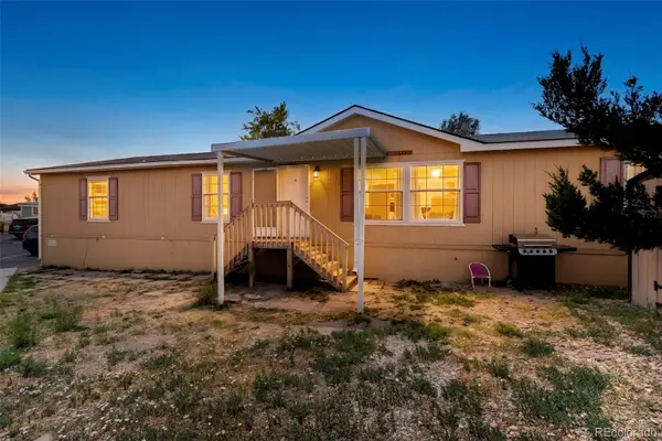 9400 Elm Court, Denver, CO 80260