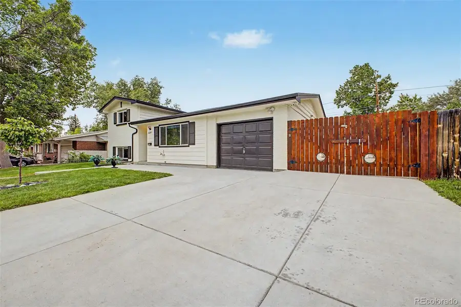 6089 Routt Street, Arvada, CO 80004 - #3