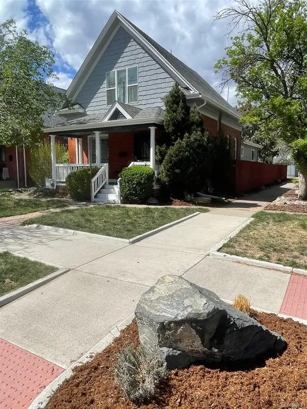 1003 S Emerson Street, Denver, CO 80209