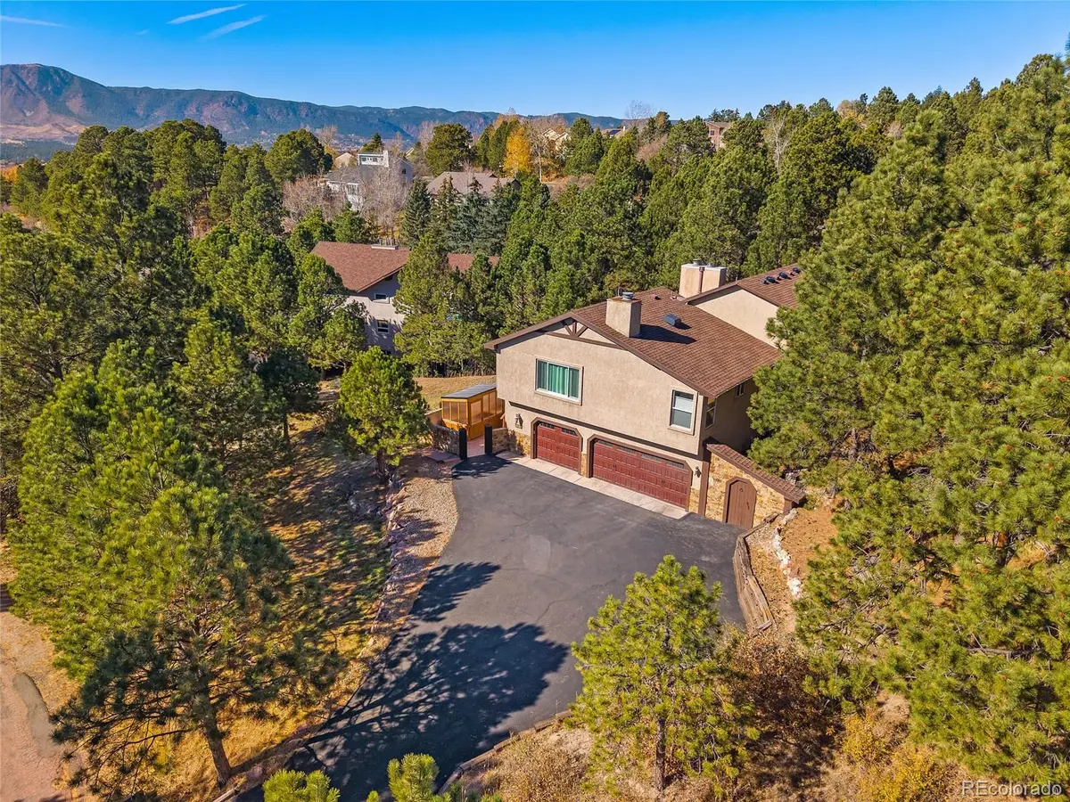 1010 S Park Drive, Monument, CO 80132 - Image #1