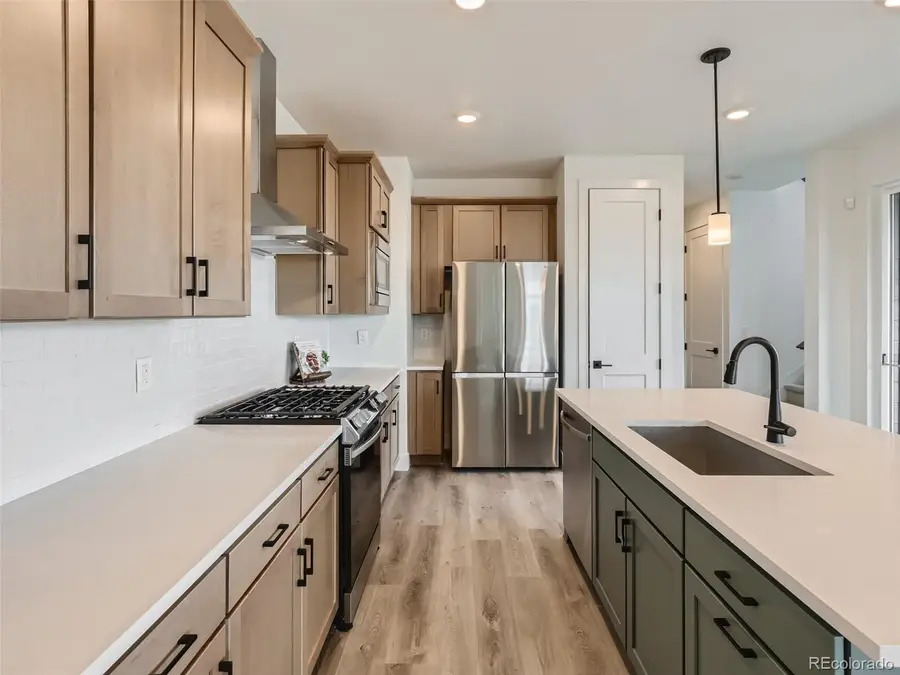 1203 S Algonquian Street, Aurora, CO 80018 - #3