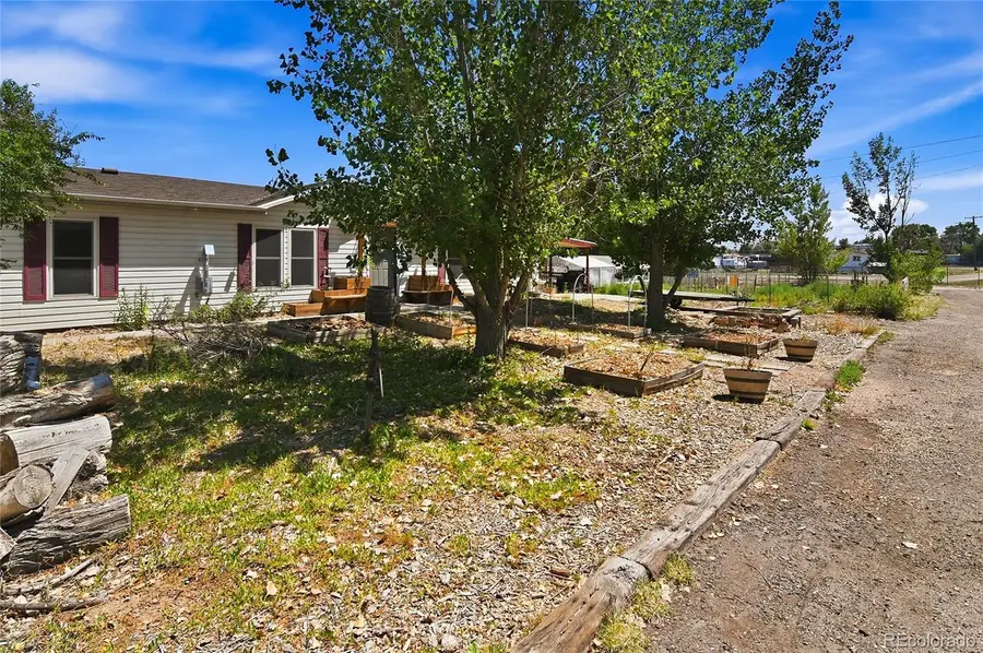 7525 E 82nd Avenue, Commerce City, CO 80022 - #3