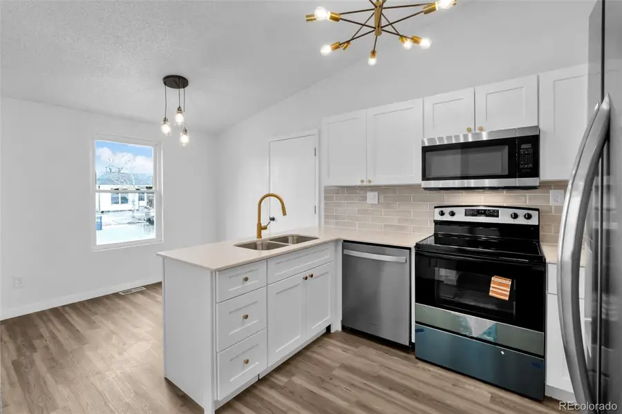 236 Jefferson Drive, Bennett, CO 80102 - Image #3