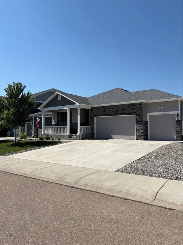 10447 Stagecoach Avenue, Longmont, CO 80504