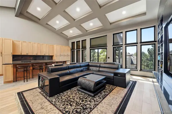 27 Beacon Hill Lane, Greenwood Village, CO 80111