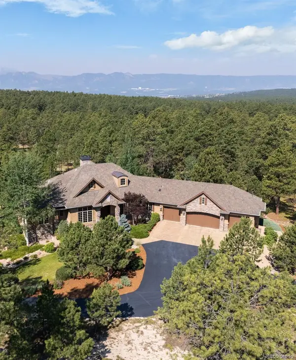 13890 Staffshire Lane, Colorado Springs, CO 80908