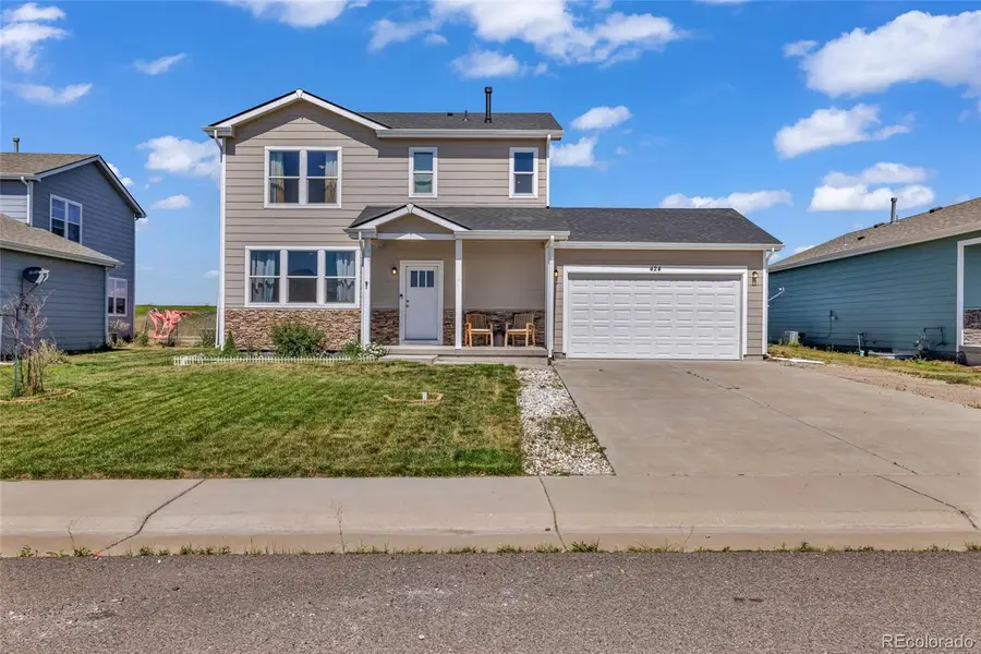 424 S 3rd Avenue, Deer Trail, CO 80105 - #2
