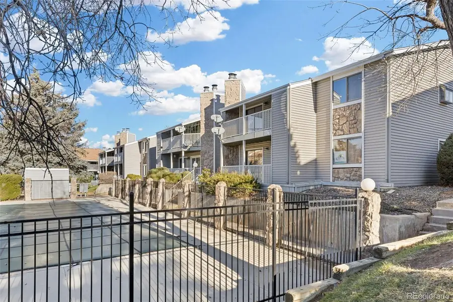 921 S Walden Street #108, Aurora, CO 80017 - Image #2