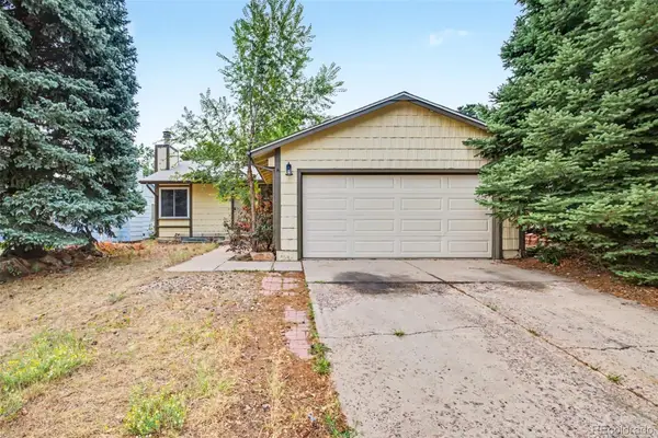 15418 E Oxford Avenue, Aurora, CO 80013