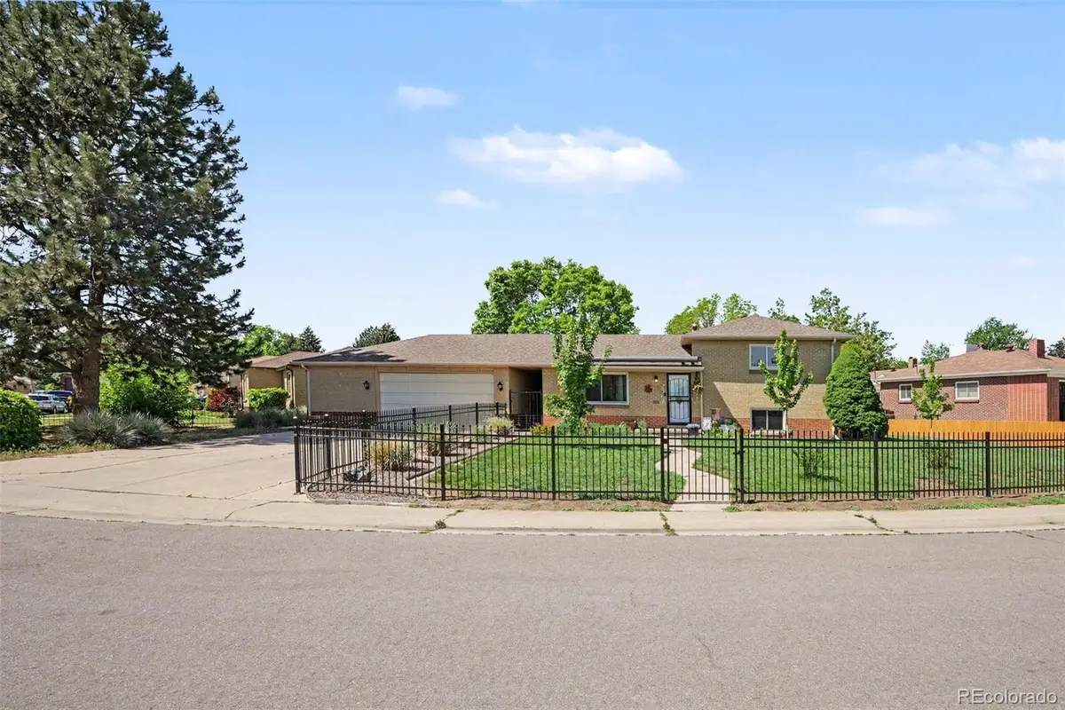 2567 S Uno Way, Denver, CO 80219 - #1