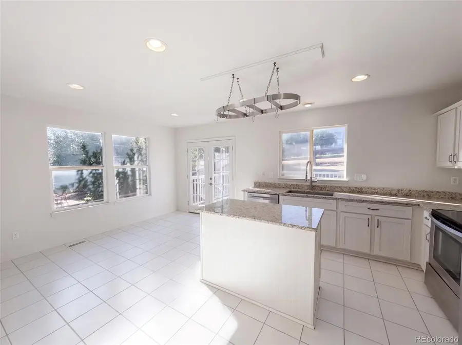10009 Strathfield Lane, Highlands Ranch, CO 80126 - #2