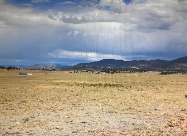 389 Chipita Trail, Hartsel, CO 80449