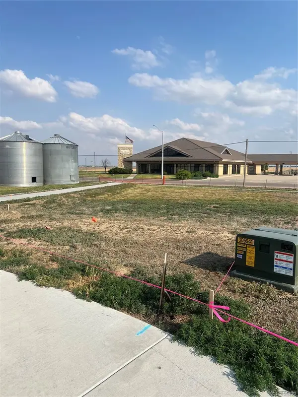 40 Johnson Court, Keenesburg, CO 80643