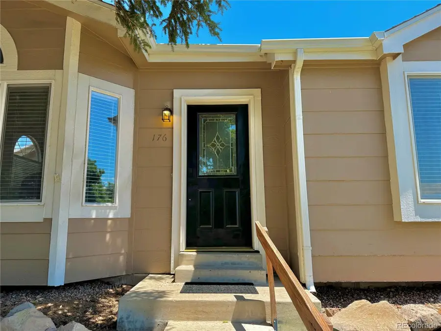 176 S Quicksilver Avenue, Castle Rock, CO 80104 - #3