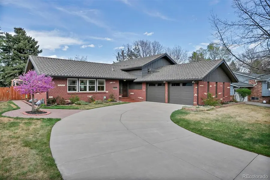 3608 S Newport Way, Denver, CO 80237 - #3