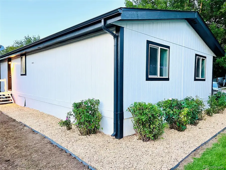11051 Yellowstone, Longmont, CO 80504 - #3