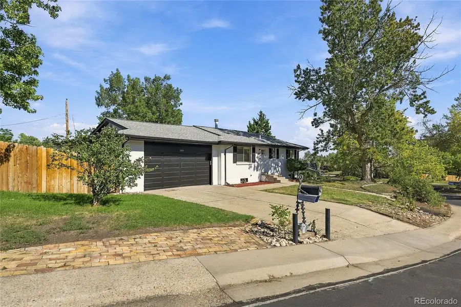 11213 W Briarwood Drive, Lakewood, CO 80226 - #2