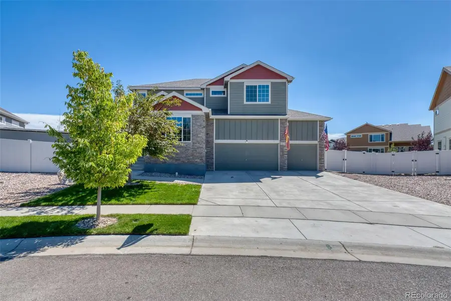1218 Muskox, Severance, CO 80550 - #2