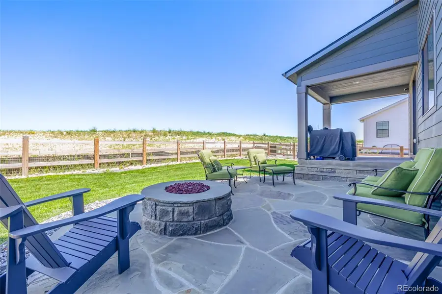 943 W Hopkins Drive, Elizabeth, CO 80107 - #3