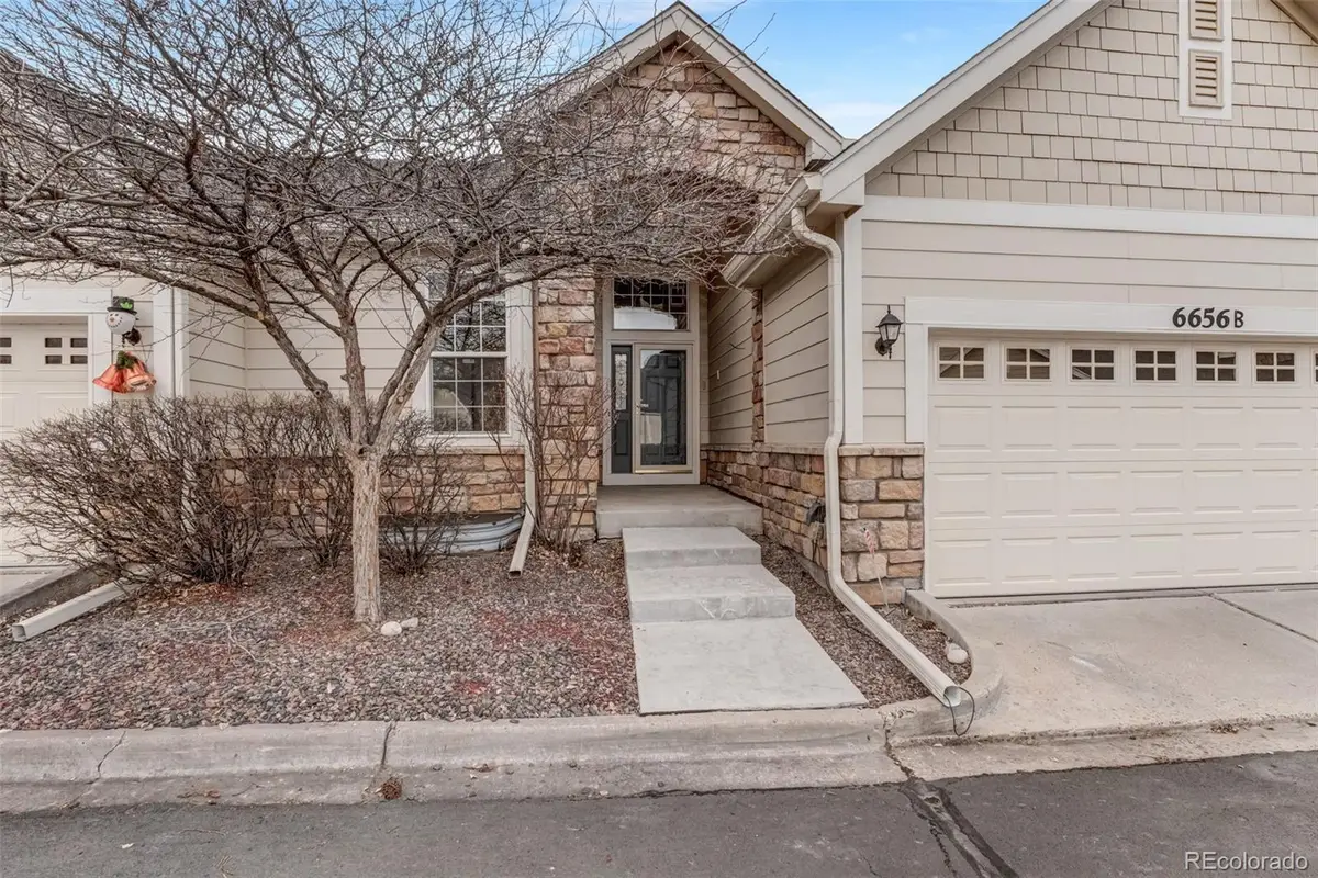 6656 S Reed Way #B, Littleton, CO 80123 - Image #1