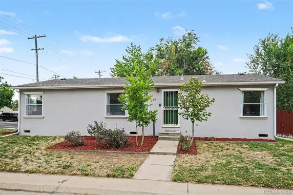 2301 Florence Street, Aurora, CO 80010