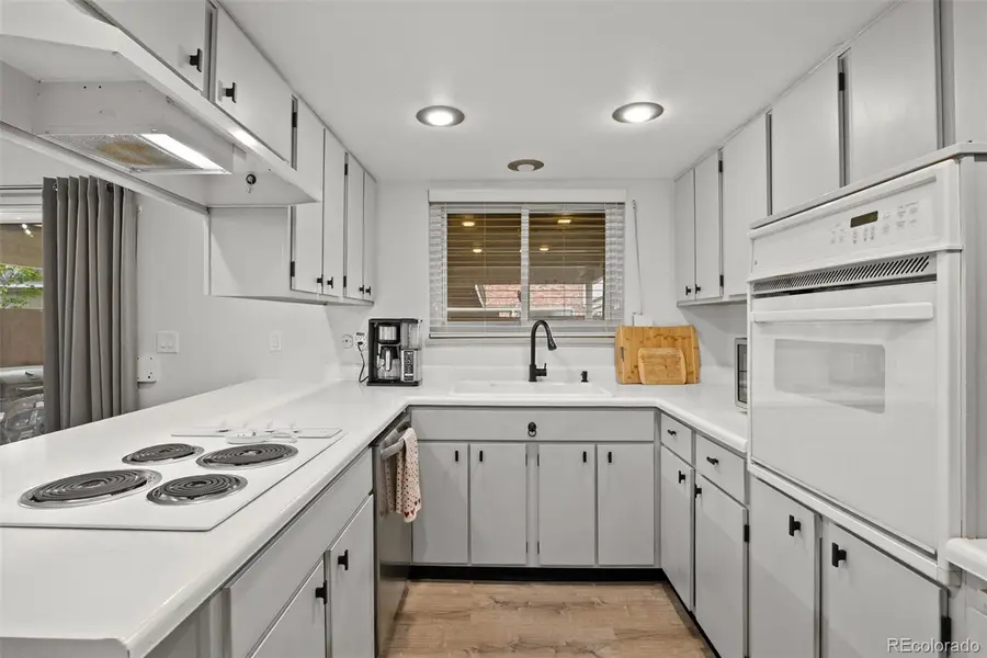 9239 E Nassau Avenue, Denver, CO 80237 - #3