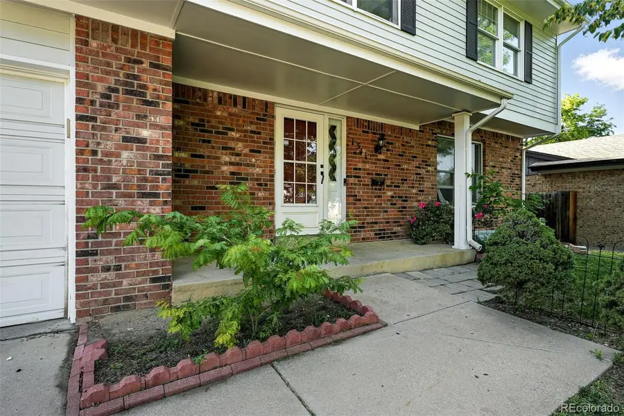 1341 S Blackhawk Way, Aurora, CO 80012 - #2