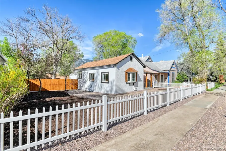 2315 W Kiowa Street, Colorado Springs, CO 80904 - #3