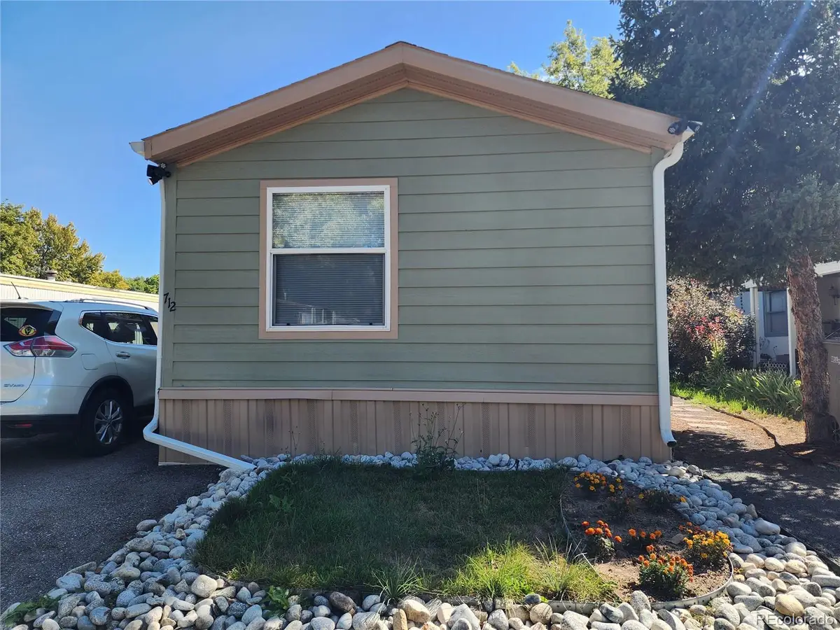 712 Bunting Dr Rd, Lafayette, CO 80026 - Image #1