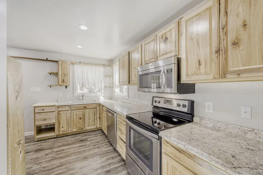 740 Newark Street, Aurora, CO 80010 - Image #3