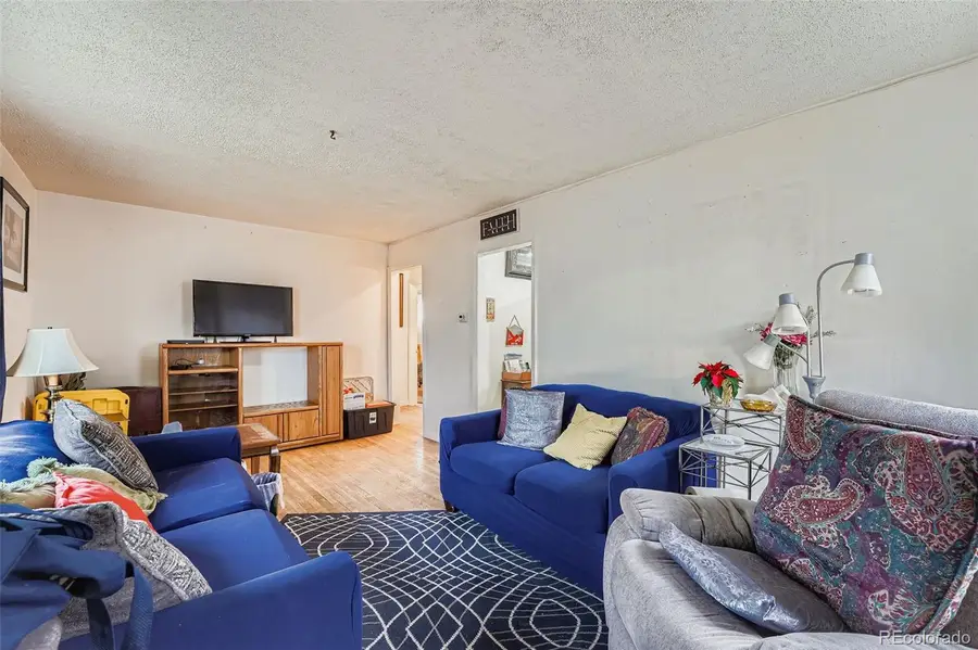 880 Kenton Street, Aurora, CO 80010 - Image #3