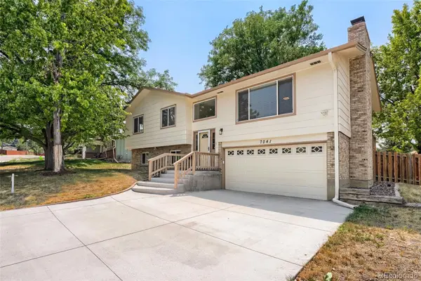 7041 S Quince Street, Englewood, CO 80112
