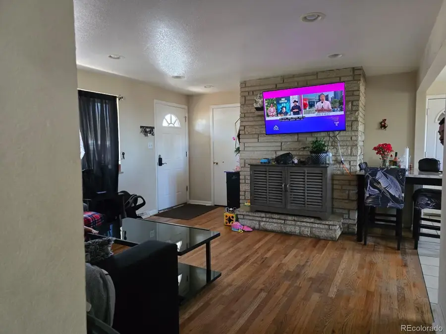 926 Potomac Court, Aurora, CO 80012 - #3